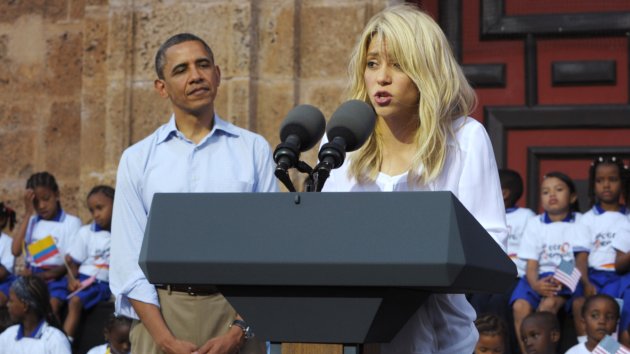 She Was Invited by Obama to White House-15 Things You Don't Know About Shakira