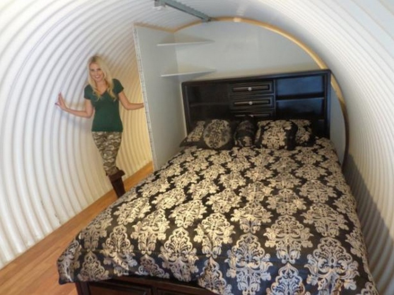 Probably the Safest Bedroom You Will Ever Find-Awesome House Built In An Underground Pothole