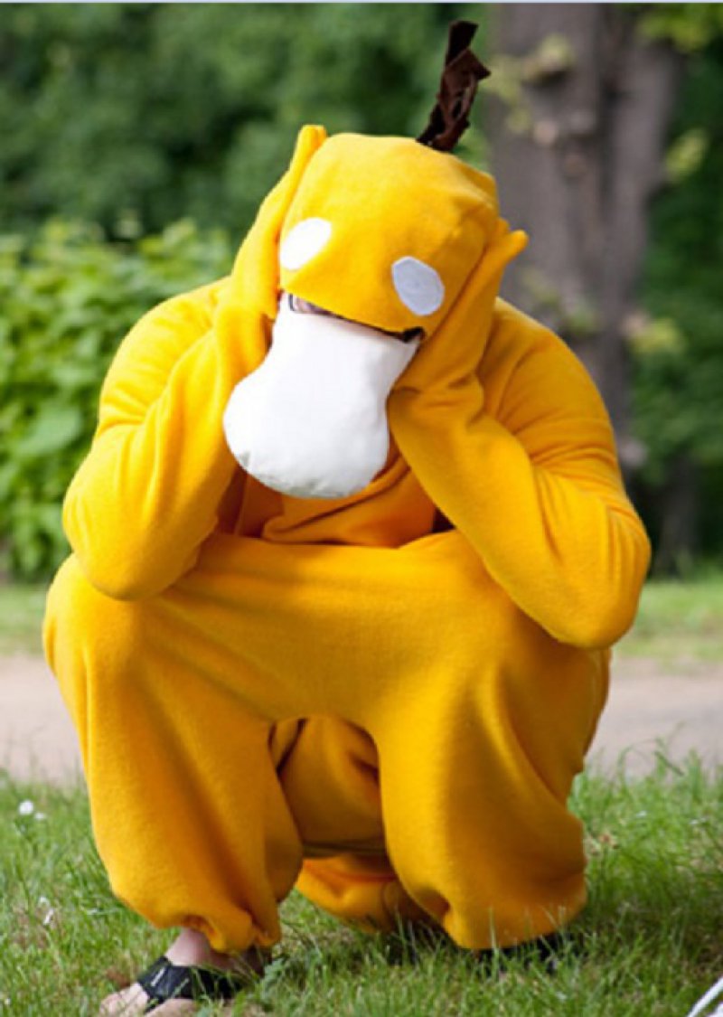 Psyduck Cosplay-12 Amazing Pokemon Cosplays Ever