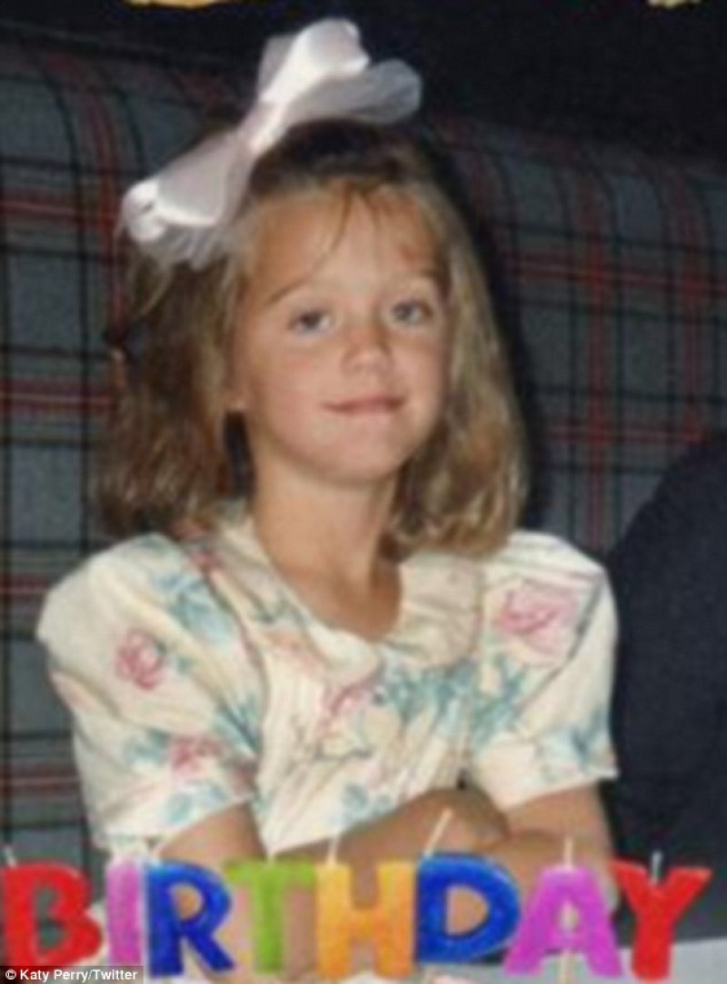 Katy Perry-15 Cutest Childhood Photos Of Famous Celebrities