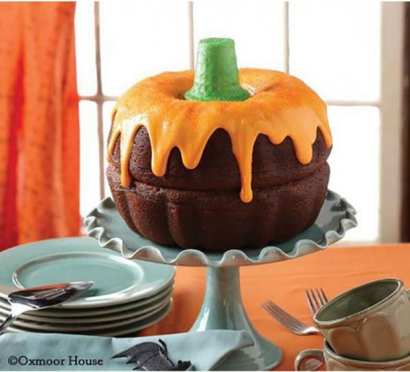 This Pumpkin Cake-15 Funniest Halloween Recipe Fails