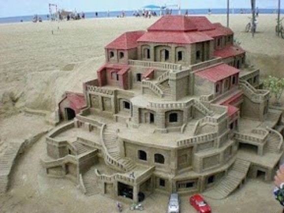 Beach Sand house-15 Most Bizarre Sand Art Sculptures Ever Created