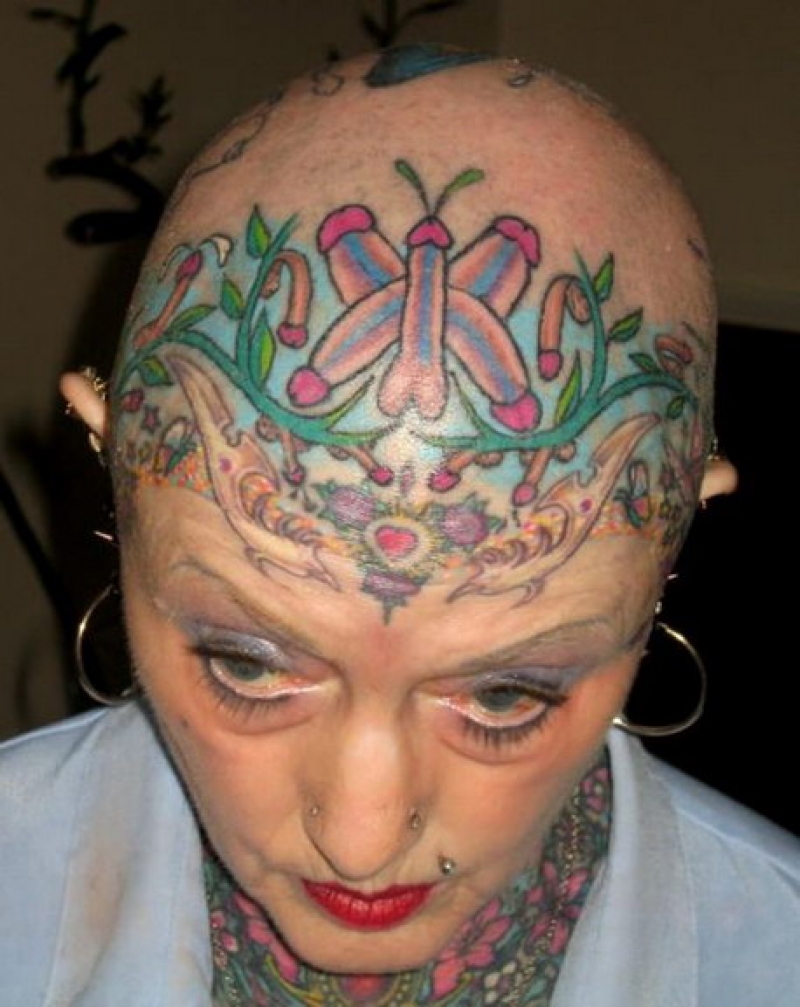 Tattoo Artist Convinced Her that They are Some Kind of Exotic Flowers-15 People With Terrible Face Tattoos