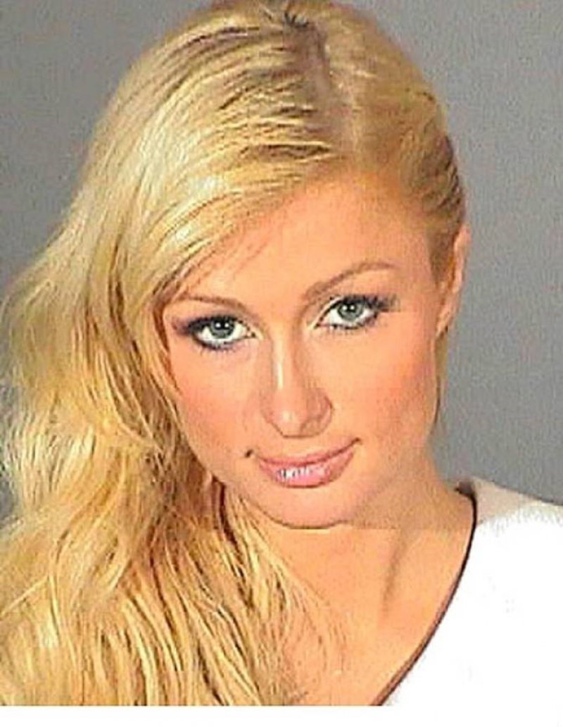 Paris Hilton-15 Celebrities Who Spent Time In Prison