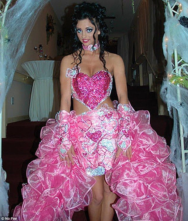 Pinky heart shaped dress-Worst Wedding Dresses
