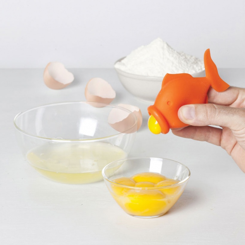 Egg Yolk Separator-15 Awesome Innovations That Simplify Everyday Life