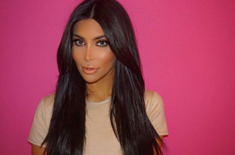 Meet Kamilla Osman-15 Images Of Kim Kardashian's Doppelganger Kamilla Osman That Will Confuse The Hell Out Of You