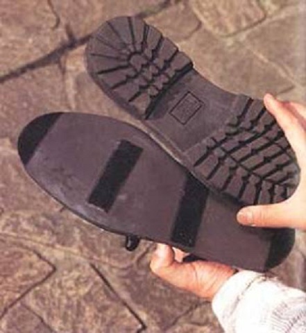 Faking your footsteps-Insane Japanese Inventions