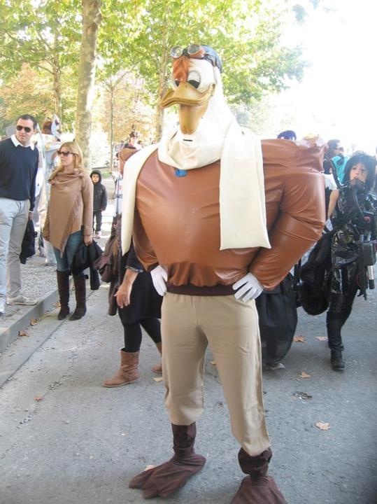 Launchpad mcQuack-15 Best Disney Cosplays You'll Ever See