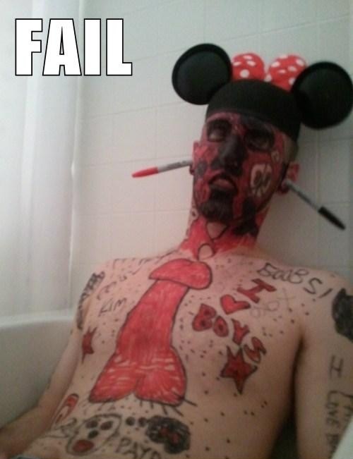 Minnie Mouse-Top 15 Party Fail Photos That Will Make You Say WTF!