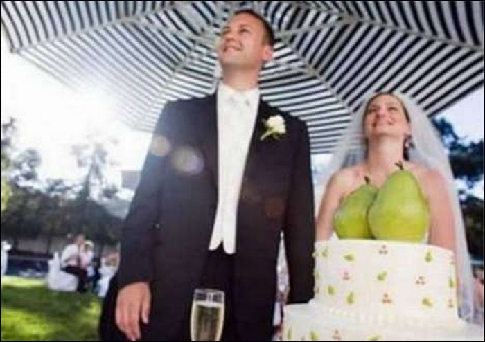 Are Those Melons?-Hilarious Wedding Photos